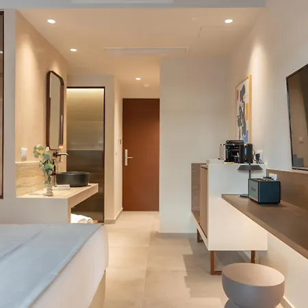 Arato By E-geo, Adults Only